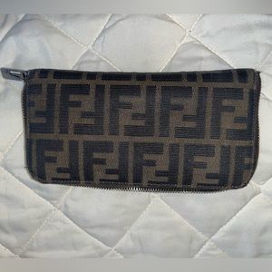 Fendi zip around wallet authentic